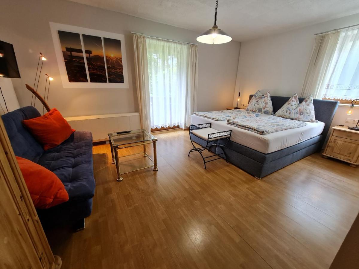 Camping Gasthof Zirknitzer โกรสเคียร์ชไฮม์ ภายนอก รูปภาพ